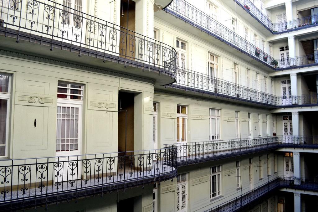 Casamia-Elegant Central Vaci St.Apt 布达佩斯 外观 照片